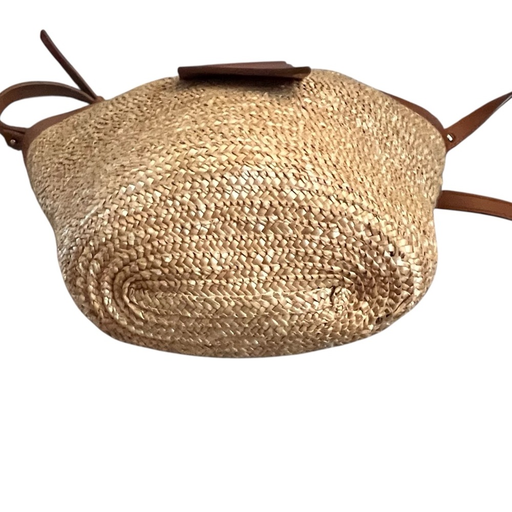Carolina Santo Domingo Amphora Tan and Brown Straw Raffia Woven Tote Bag - Picture 11 of 15